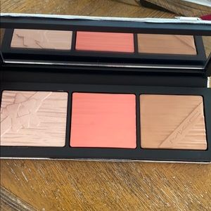 MAC face palette holiday set